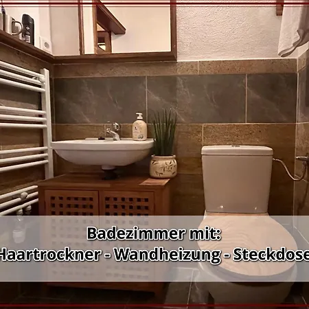 Smallsaigon Apartment Mit Guter Anbindung Zwischen Mosel Und Rhein Leiningen Exterior foto